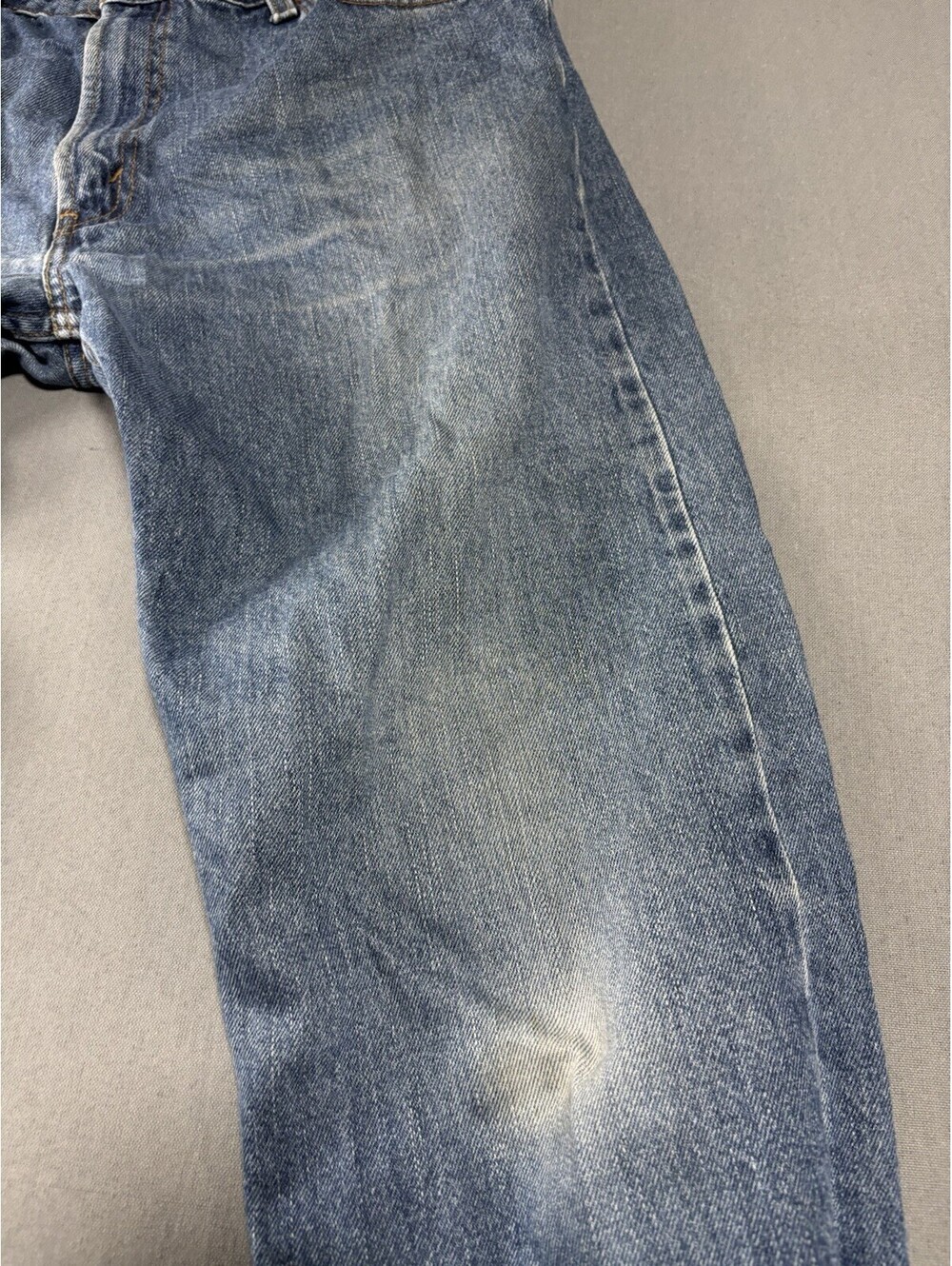 Levi's Jeans Mens Size 36x30 Blue 505 Regular Fit Straight Leg Medium Wash Denim - Picture 10 of 15